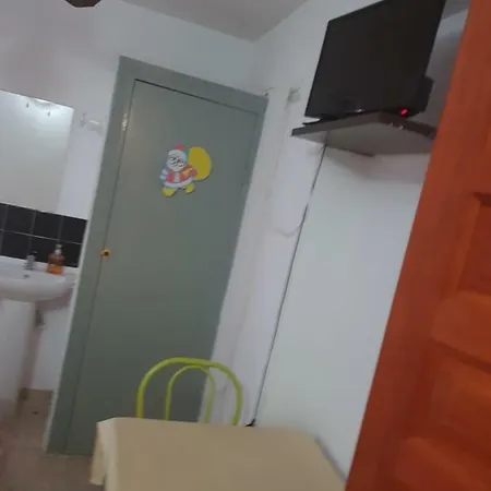 Pizzeria Oasis Guest house Tarragona